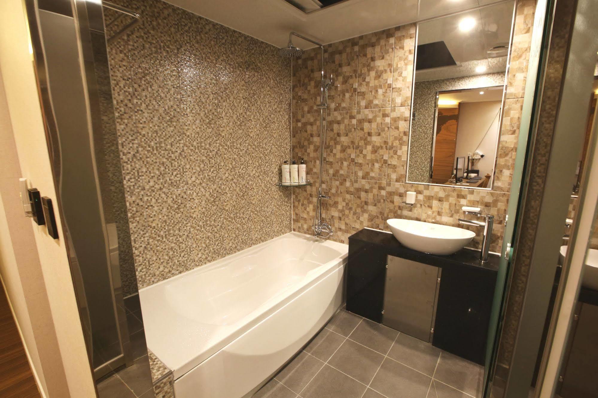 Jeju Lux Hotel Oso-ri Dış mekan fotoğraf